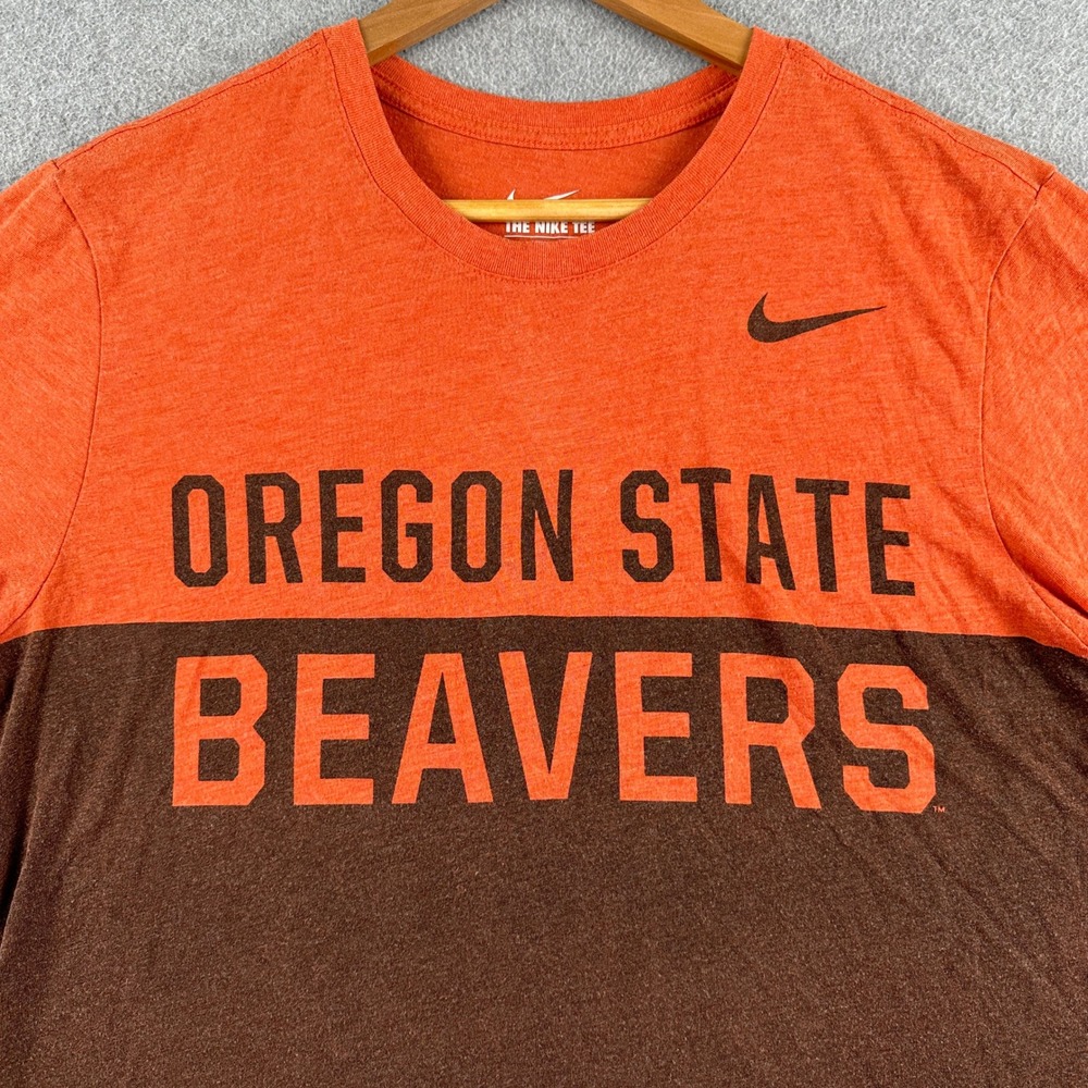 Oregon State Nike T-Shirt Mens M Brown Orange NCAA Football Athletic Cut 4814